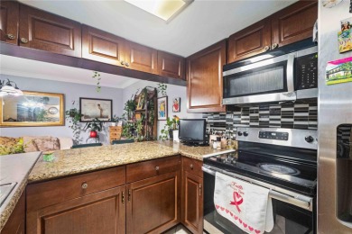 This charming 3-bedroom, 2.5-bathroom townhouse is located in on Sara Bay Country Club in Florida - for sale on GolfHomes.com, golf home, golf lot