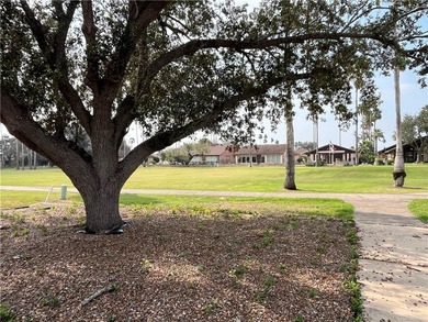 Wake up to golf course views! Priced to sell, this well on Alamo Country Club in Texas - for sale on GolfHomes.com, golf home, golf lot