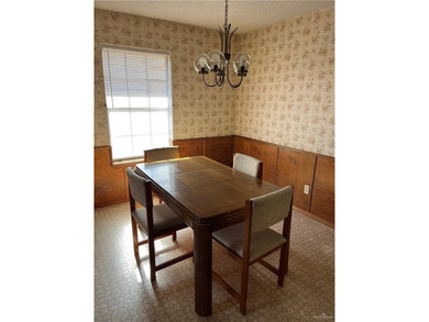 Wake up to golf course views! Priced to sell, this well on Alamo Country Club in Texas - for sale on GolfHomes.com, golf home, golf lot