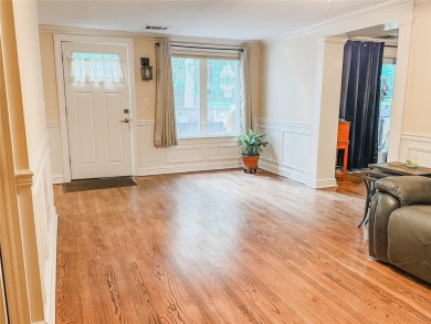 Edgewood corner unit in the desirable Blue Ridge community! This on Blue Ridge Golf Club in New York - for sale on GolfHomes.com, golf home, golf lot