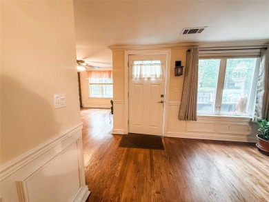 Edgewood corner unit in the desirable Blue Ridge community! This on Blue Ridge Golf Club in New York - for sale on GolfHomes.com, golf home, golf lot