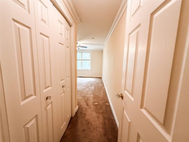 Edgewood corner unit in the desirable Blue Ridge community! This on Blue Ridge Golf Club in New York - for sale on GolfHomes.com, golf home, golf lot