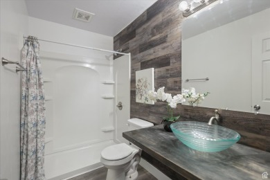 This recently renovated townhome adjacent to Mountain View Golf on Mountain View Golf Course in Utah - for sale on GolfHomes.com, golf home, golf lot