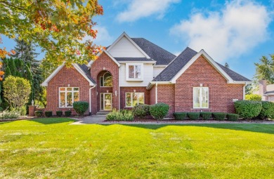 Welcome home to this stunning, meticulously maintained, and on Ruffled Feathers Golf Club in Illinois - for sale on GolfHomes.com, golf home, golf lot