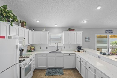 Welcome Home to this beautifully maintained Bonita model on The Links of Spruce Creek in Florida - for sale on GolfHomes.com, golf home, golf lot