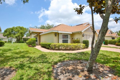 Charming 2-Bedroom, 2-Bath Villa with Garage in the Nantucket on Caloosa Greens Executive Golf Course in Florida - for sale on GolfHomes.com, golf home, golf lot