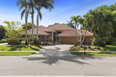 HERE IT IS... your opportunity to create your dream country club on Stonebridge Golf and Country Club in Florida - for sale on GolfHomes.com, golf home, golf lot