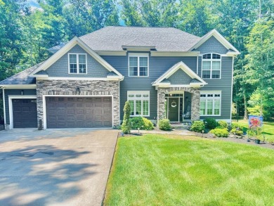 Welcome to your dream home in the highly desirable Glade Springs on Glade Springs Resort Golf Course in West Virginia - for sale on GolfHomes.com, golf home, golf lot