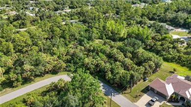 Discover the perfect opportunity to build your dream home on on Bobcat Trail Golf Club in Florida - for sale on GolfHomes.com, golf home, golf lot