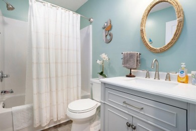 This beautiful 2-bedroom, 2-bath condo offers resort-style on River Oaks Golf Plantation  in South Carolina - for sale on GolfHomes.com, golf home, golf lot
