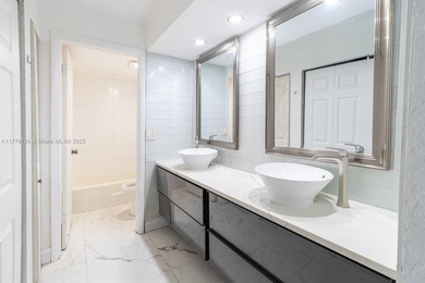 This well-positioned condo offers versatile living with on Inverrary Country Club in Florida - for sale on GolfHomes.com, golf home, golf lot