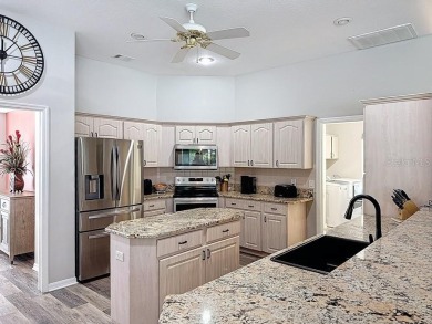 Under contract-accepting backup offers. Welcome home to this on Sugarmill Woods Golf and Country Club in Florida - for sale on GolfHomes.com, golf home, golf lot