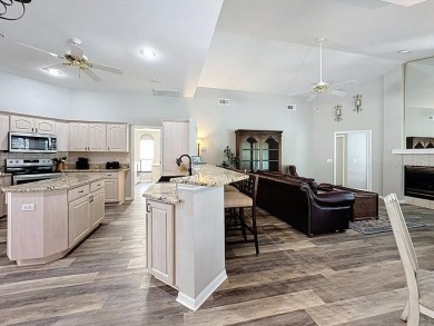Under contract-accepting backup offers. Welcome home to this on Sugarmill Woods Golf and Country Club in Florida - for sale on GolfHomes.com, golf home, golf lot