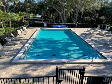 VERY MOTIVATED SELLER.  HUGE PRICE REDUCTION at GOLFER's on Waterford Golf Club in Florida - for sale on GolfHomes.com, golf home, golf lot