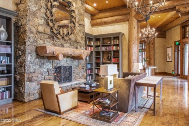 This 3 bedroom Penthouse residence next to The Ritz-Carlton on Beaver Creek Golf Club in Colorado - for sale on GolfHomes.com, golf home, golf lot