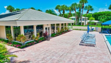 Welcome to this spacious and elegant 2-bedroom, 2.5-bathroom on Hunters Run Golf and Country Club in Florida - for sale on GolfHomes.com, golf home, golf lot