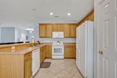 Gorgeous TURNKEY Home in Spruce Creek Golf  Country Club - on Eagle Ridge At Spruce Creek Country Club in Florida - for sale on GolfHomes.com, golf home, golf lot