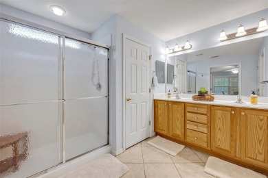 Gorgeous TURNKEY Home in Spruce Creek Golf  Country Club - on Eagle Ridge At Spruce Creek Country Club in Florida - for sale on GolfHomes.com, golf home, golf lot