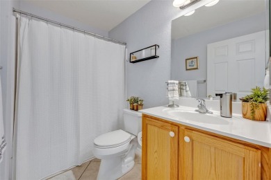 Gorgeous TURNKEY Home in Spruce Creek Golf  Country Club - on Eagle Ridge At Spruce Creek Country Club in Florida - for sale on GolfHomes.com, golf home, golf lot