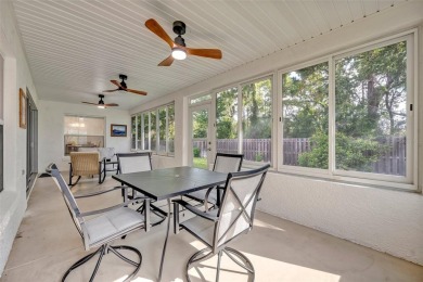 Gorgeous TURNKEY Home in Spruce Creek Golf  Country Club - on Eagle Ridge At Spruce Creek Country Club in Florida - for sale on GolfHomes.com, golf home, golf lot