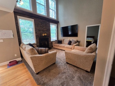 Must see this extraordinary townhouse located in the highly on Glade Springs Resort Golf Course in West Virginia - for sale on GolfHomes.com, golf home, golf lot