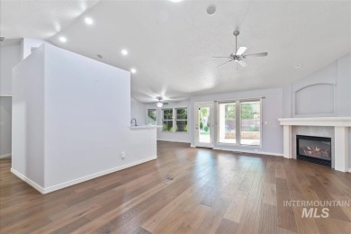 Beautifully maintained single-level home with versatile upstairs on Lakeview Golf Club in Idaho - for sale on GolfHomes.com, golf home, golf lot