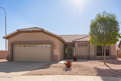 Upgraded 2 bedroom 2 bathroom home. Kitchen uniquely on Springfield Golf Resort in Arizona - for sale on GolfHomes.com, golf home, golf lot