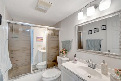 Welcome to this charming first-floor condo located in the on Fountains Golf and Country Club in Florida - for sale on GolfHomes.com, golf home, golf lot