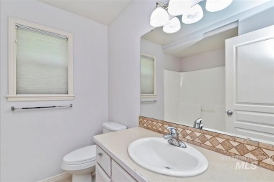Beautifully maintained single-level home with versatile upstairs on Lakeview Golf Club in Idaho - for sale on GolfHomes.com, golf home, golf lot