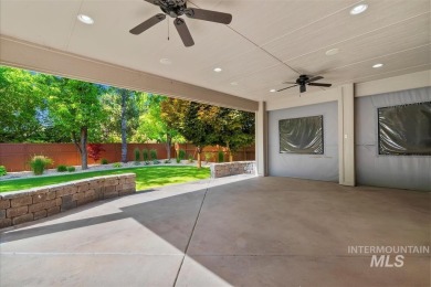 Beautifully maintained single-level home with versatile upstairs on Lakeview Golf Club in Idaho - for sale on GolfHomes.com, golf home, golf lot