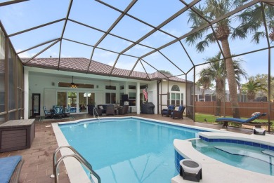 Your PRIVATE oasis awaits! This home has a NEW ROOF!
This on Emerald Bay Golf Club in Florida - for sale on GolfHomes.com, golf home, golf lot