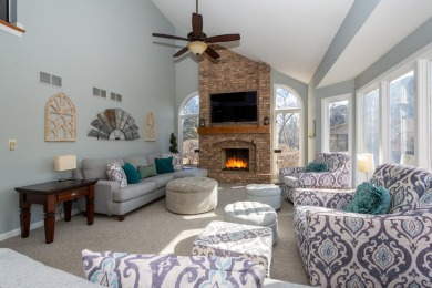 New carpet, PLEASE REMOVE SHOES! This home has been extremely on Antioch Golf Club in Illinois - for sale on GolfHomes.com, golf home, golf lot