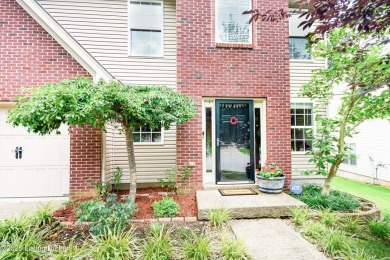 Move-In Ready Gem in Flat Rock Ridge - Peace, Privacy  Perfectly on Long Run Golf Course in Kentucky - for sale on GolfHomes.com, golf home, golf lot