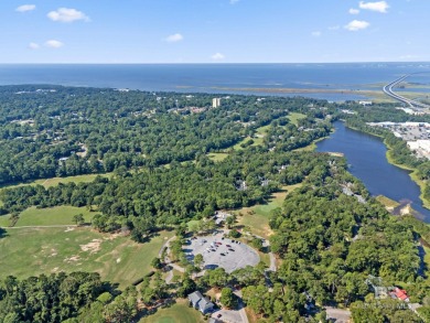 **Beautifully Renovated 3-Bedroom Home with Resort-Style on Lake Forest Yacht and Country Club in Alabama - for sale on GolfHomes.com, golf home, golf lot