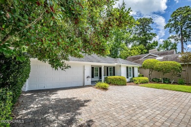 Charming One-Level Living on Prestigious Dataw Island.  Welcome on Dataw Island Club in South Carolina - for sale on GolfHomes.com, golf home, golf lot