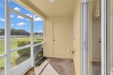 Beautiful 2 Bedroom/2.5 Bath Townhome with Office in Gated on Sandpiper Golf Club in Florida - for sale on GolfHomes.com, golf home, golf lot
