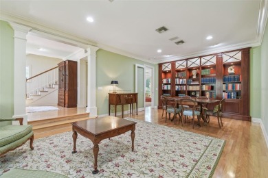 Rarely Available in Palma Ceia - Steps from Palma Ceia Golf on Palma Ceia Golf and Country Club in Florida - for sale on GolfHomes.com, golf home, golf lot