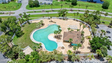 ***Motivated Seller*** Discover this end-unit 2-bedroom, 2-bath on The Club At Pelican Bay - North Course in Florida - for sale on GolfHomes.com, golf home, golf lot