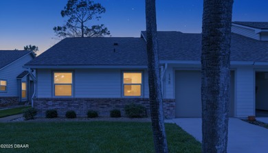 ***Motivated Seller*** Discover this end-unit 2-bedroom, 2-bath on The Club At Pelican Bay - North Course in Florida - for sale on GolfHomes.com, golf home, golf lot