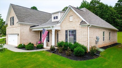 Step inside this stunning 4-bedroom, 3.5-bath home, built in on Cross Creek Plantation in South Carolina - for sale on GolfHomes.com, golf home, golf lot