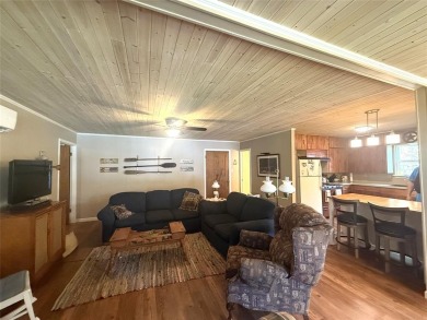 Wonderful lake front home in the piney woods of East Texas on Pine Dunes Golf Course in Texas - for sale on GolfHomes.com, golf home, golf lot