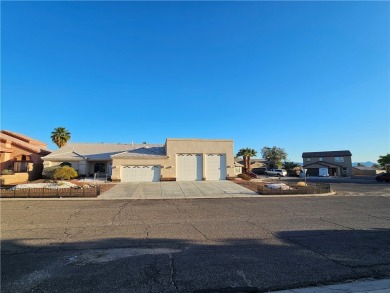 Golf Course Living with NO HOA. Great Location on the Golf on Desert Lakes Golf Course in Arizona - for sale on GolfHomes.com, golf home, golf lot