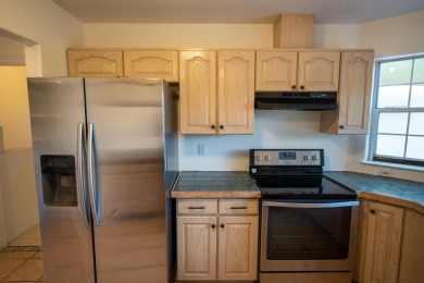 Come & see this wonderful townhome that overlooks Ladera Golf on Ladera Golf Course  in New Mexico - for sale on GolfHomes.com, golf home, golf lot