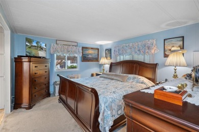 Under contract-accepting backup offers. Motivated Sellers! Very on Brookridge Country Club in Florida - for sale on GolfHomes.com, golf home, golf lot