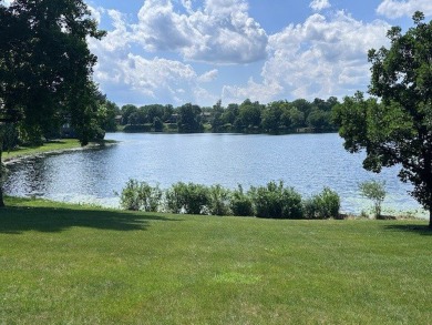 Premium Lakefront Location! Enjoy resort-style living in this on Pine Meadow Golf Club in Illinois - for sale on GolfHomes.com, golf home, golf lot