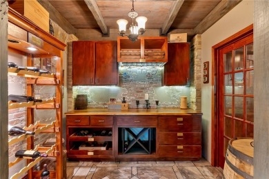 Enjoy fresh lake breezes, scenic views, and a lifestyle that on Keowee Key Golf and Country Club in South Carolina - for sale on GolfHomes.com, golf home, golf lot
