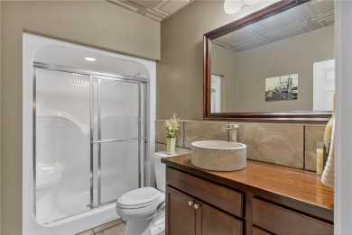 Enjoy fresh lake breezes, scenic views, and a lifestyle that on Keowee Key Golf and Country Club in South Carolina - for sale on GolfHomes.com, golf home, golf lot