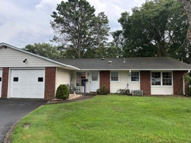 One of the biggest units in the Leisure Village complex. This on Leisure Village Golf Course in New York - for sale on GolfHomes.com, golf home, golf lot