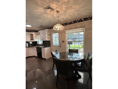 One of the biggest units in the Leisure Village complex. This on Leisure Village Golf Course in New York - for sale on GolfHomes.com, golf home, golf lot
