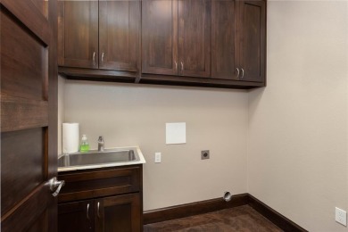 Experience luxury high-rise living in this stunning 4-bedroom on Cascades Golf Club in Texas - for sale on GolfHomes.com, golf home, golf lot